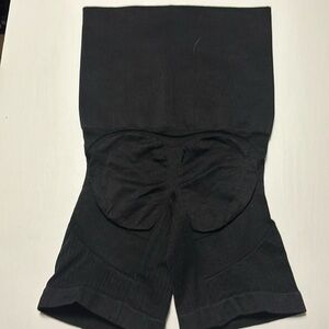 Sankom Posture Correcting Slimming Shape-wear Size SM